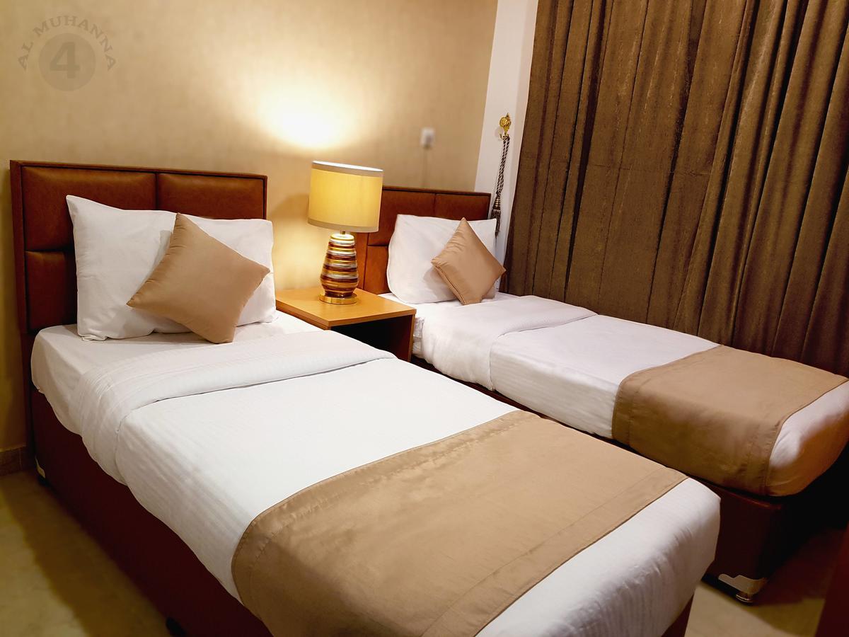 Al Muhanna Plaza Luxury Plus Salmiya Exterior photo
